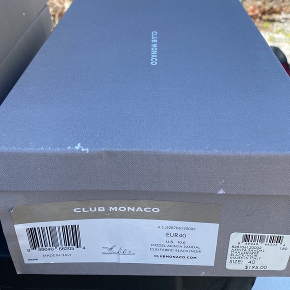 Black flat sandals! - Picture 4 of 4